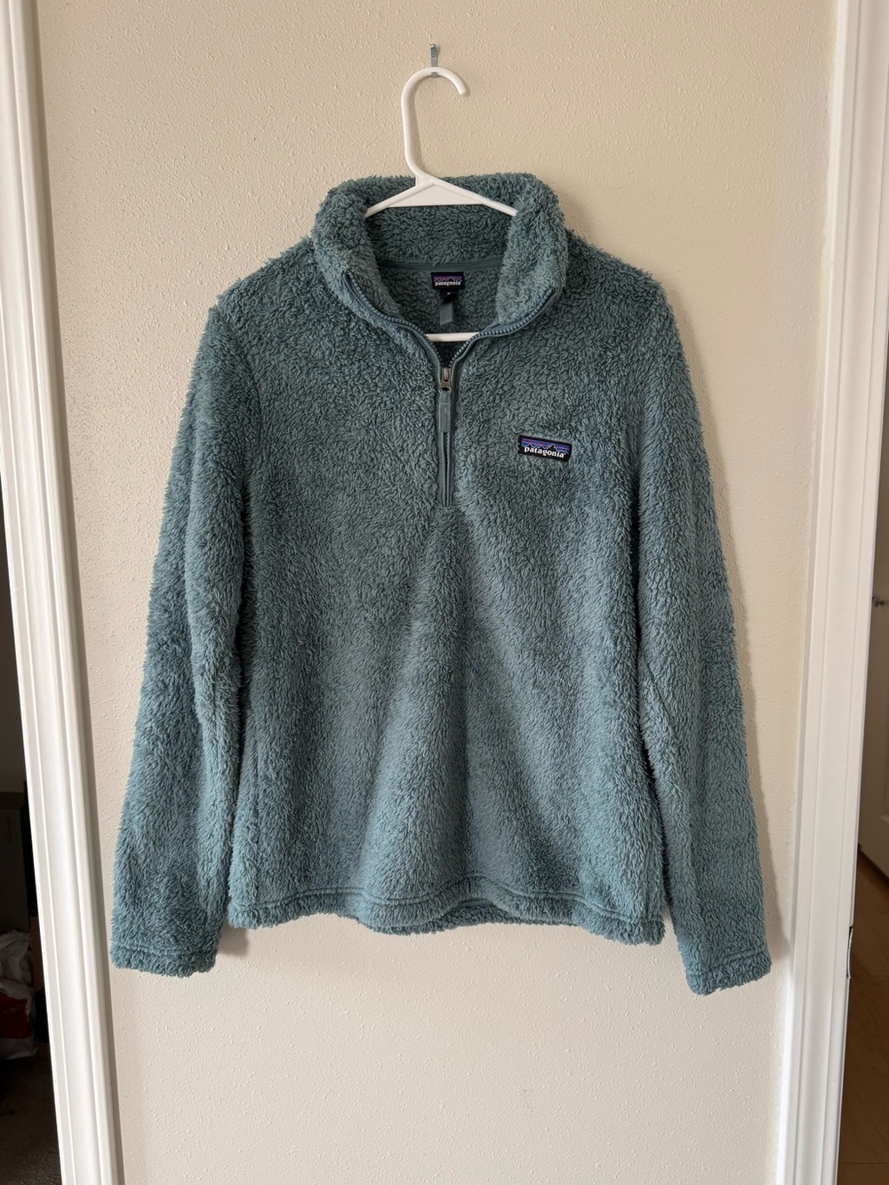 Patagonia Women's Medium Plush Half-Zip Fleece Sweater - Blue Green